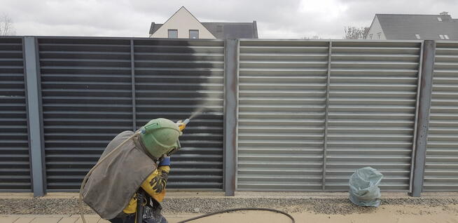 Piaskowanie, hydropiaskowanie z dojazdem - cegła stal drewno