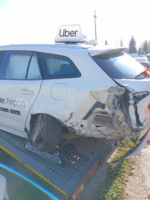 Transport aut pomoc drogowa autolaweta