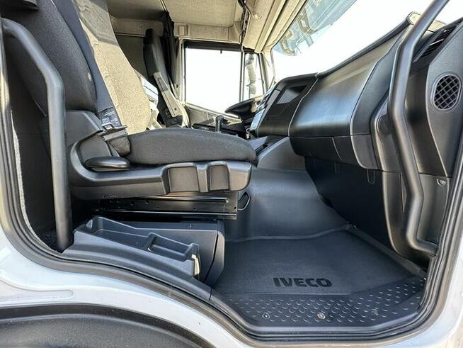 CIĄGNIK SIODŁOWY MARKI IVECO STRALIS AT440T/PRR