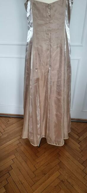 Sprzedam śłiczną złotą sukienkę rozmiar 42-44