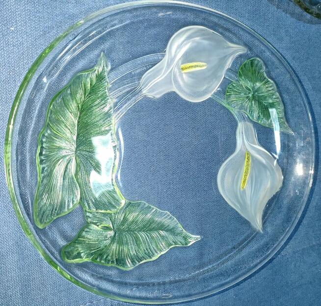 kryształy – wazon, półmisek, talerz , patera (nr 26–28)