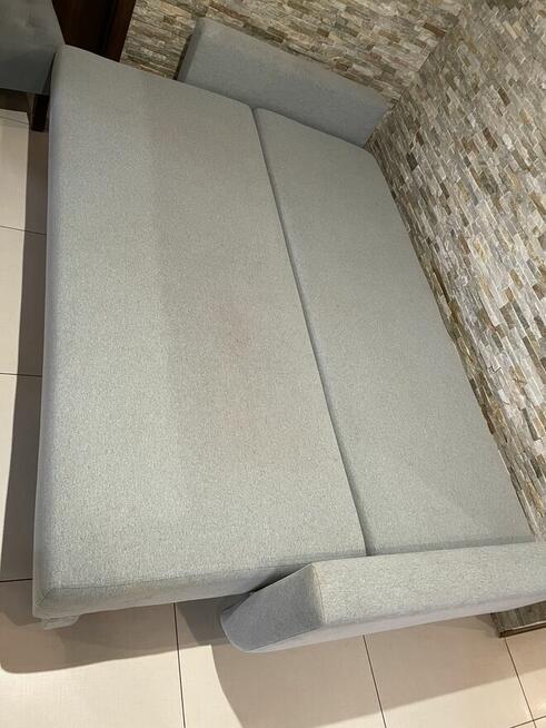 Wersalka rozkładana z poduszkami