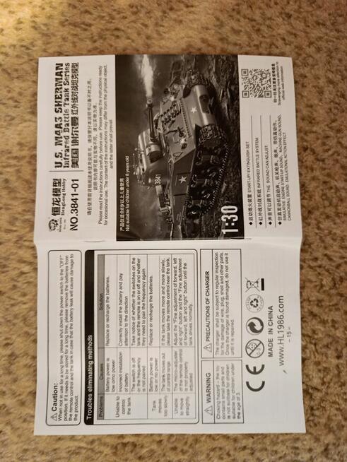 Czołg zdalnie sterowany U.S. M4A3 Sherman 1/30