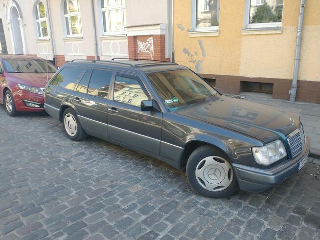 Mercedes w 124 lift - e klasa kombi 1996r