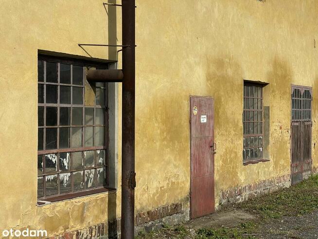 Budynek usługowy o pow. ok. 500 m2, Wróblowice