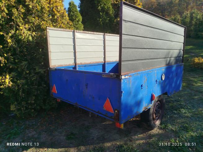 Przyczepka samochodowa