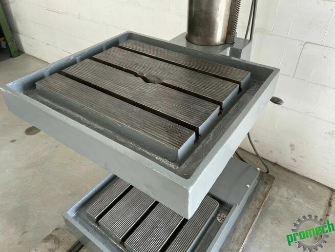 Wiertarka słupowa WED32 stołowa kadłubowa