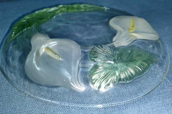 kryształy – wazon, półmisek, talerz , patera (nr 26–28)