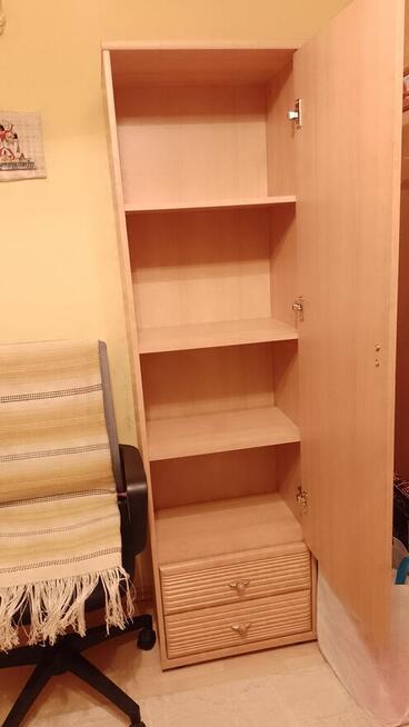 Mebelek dziecięcy / młodzieżowy