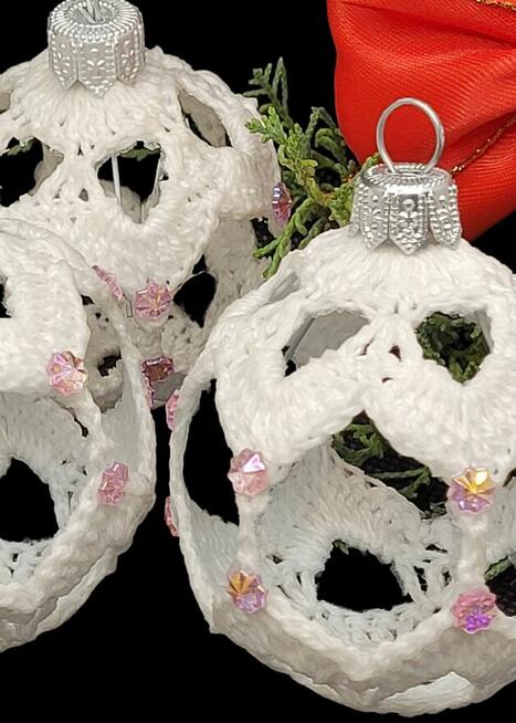 Bombki ażurowe ręcznie wykonane 4szt