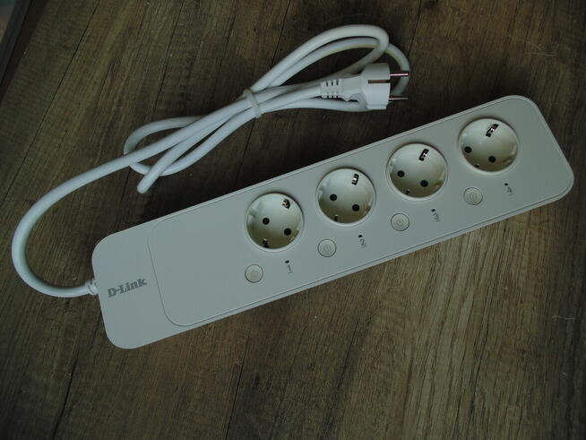 Inteligentna listwa zasilająca D-Link DSP-W245 Wi-Fi Smart P