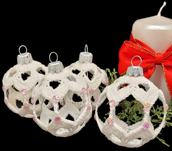 Bombki ażurowe ręcznie wykonane 4szt