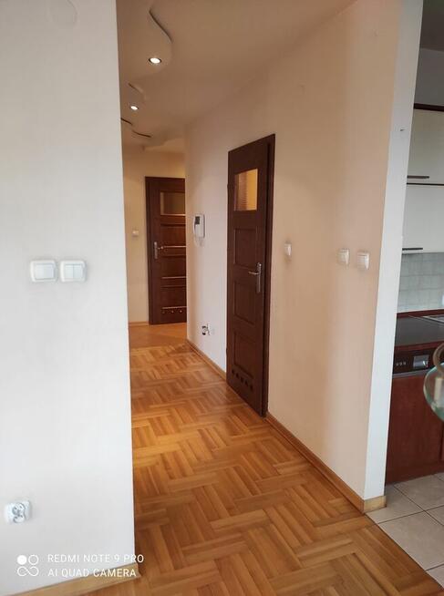 Wynajmę 3-pokojowe do zamieszkania