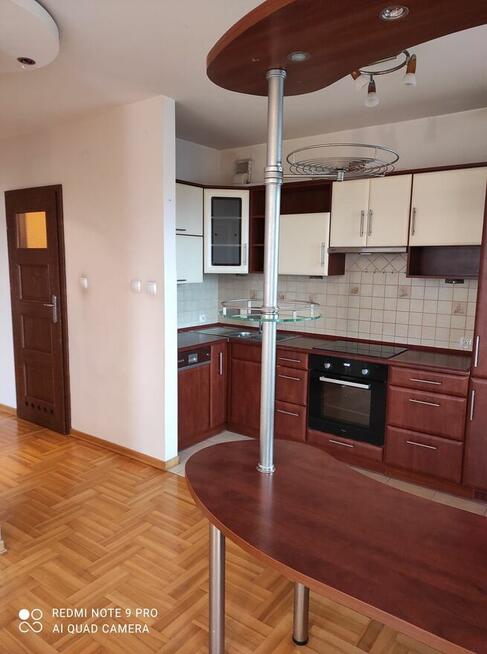 Wynajmę 3-pokojowe do zamieszkania