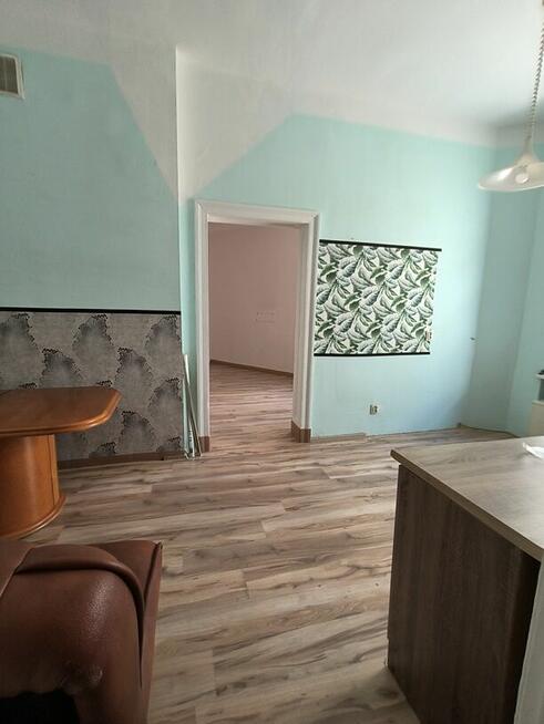 Mieszkanie ze stałym meldunkiem , za odstępne!