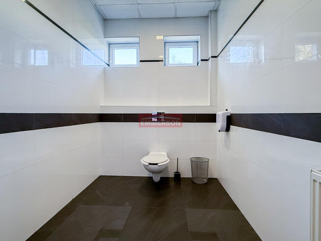 Do wynajęcia biuro 246 m2 w Krakowa - ul. Balicka