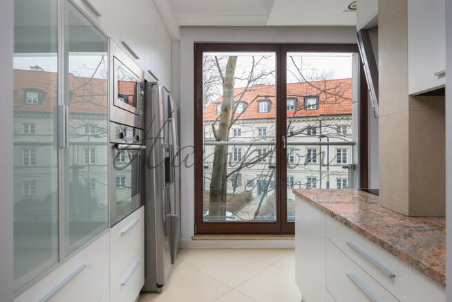 Mieszkanie Warszawa gm. Śródmieście Śródmieście, Oboźna