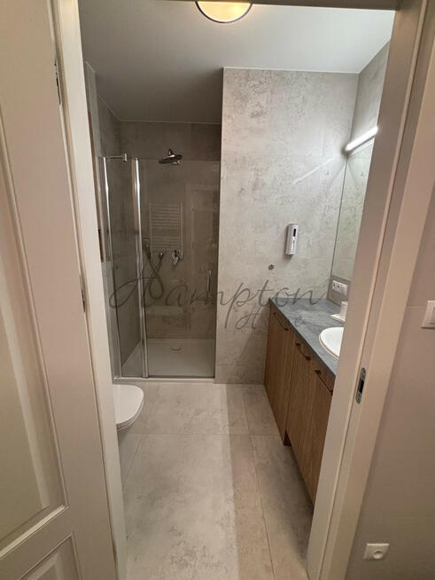 Mieszkanie Warszawa gm. Śródmieście Śródmieście, Dobra