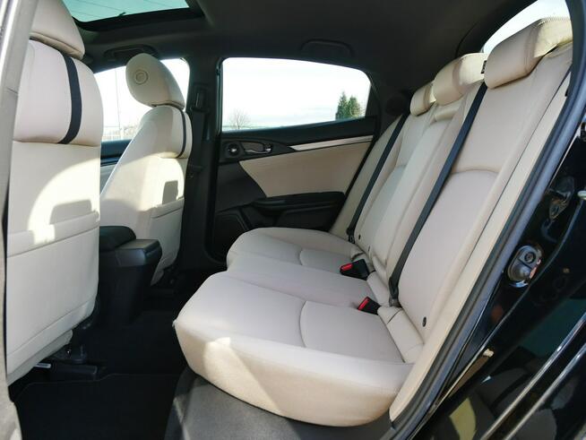 Honda Civic 1.0 VTEC Turbo 126KM Eu6 Executive -Navi -ACC -Panorama +Koła zima