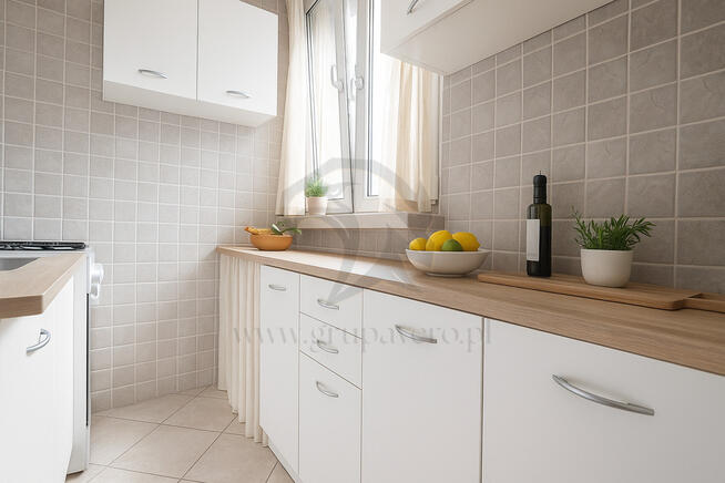 Lustro powiedz przecie kto ma lepsze m na świecie?