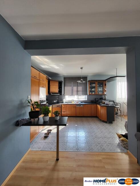 Budynek użytkowo - mieszkalny