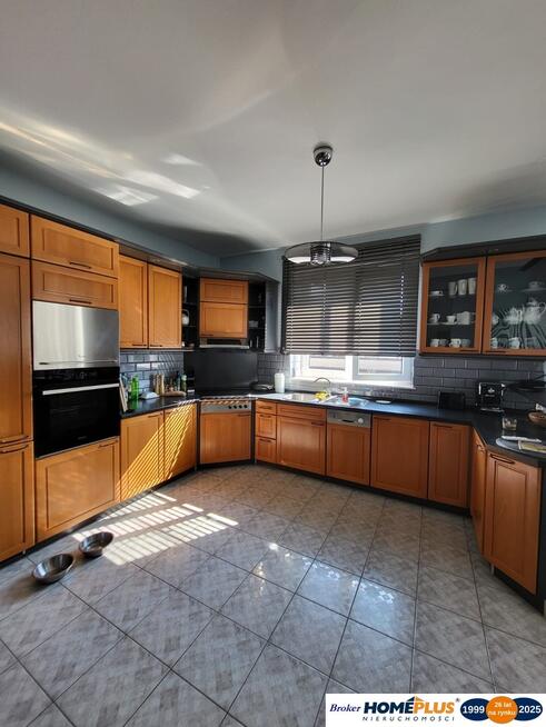 Budynek użytkowo - mieszkalny