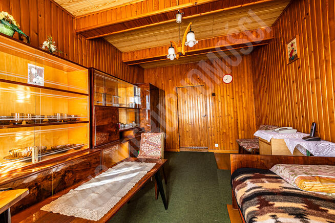 Stary drewniany dom z duszą