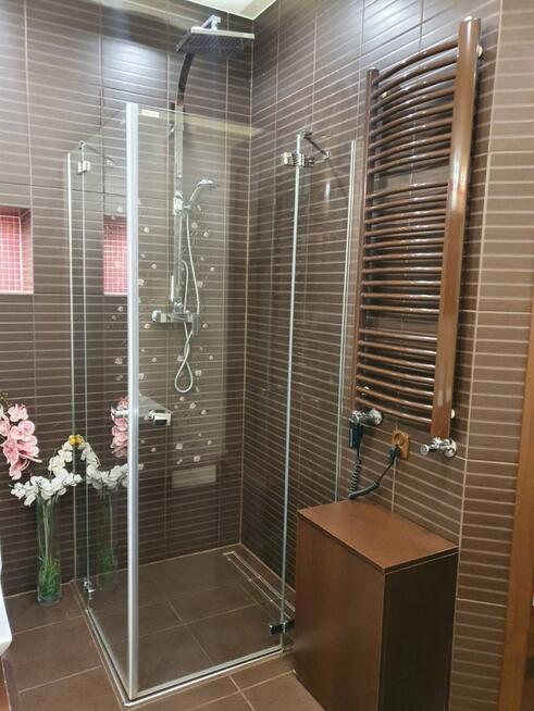 Dźwiękowa, 2 garaże, taras, piwnica, klimatyzacja