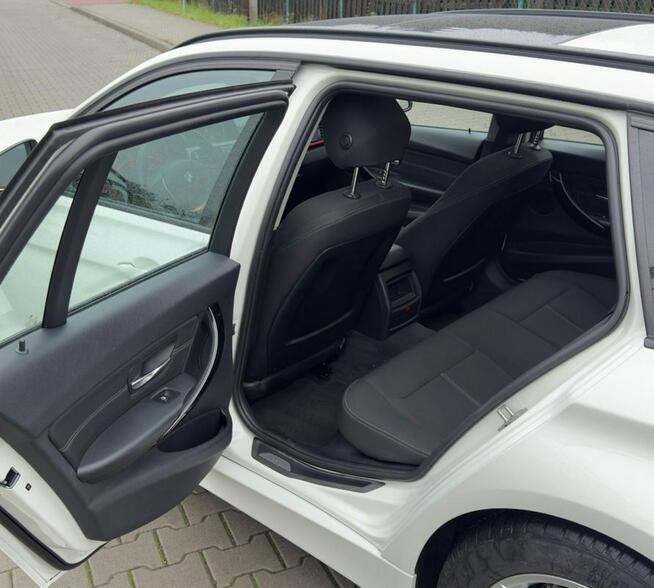 BMW Seria 3 panorama/pierwsza ręka/sport/aso/el.klapa/hak/gwarancja/BI-XENON