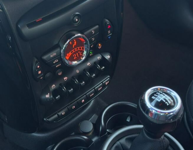 Mini Countryman pół skóra/ klimatronik /aut.wycieraczki/2 kpl kół /