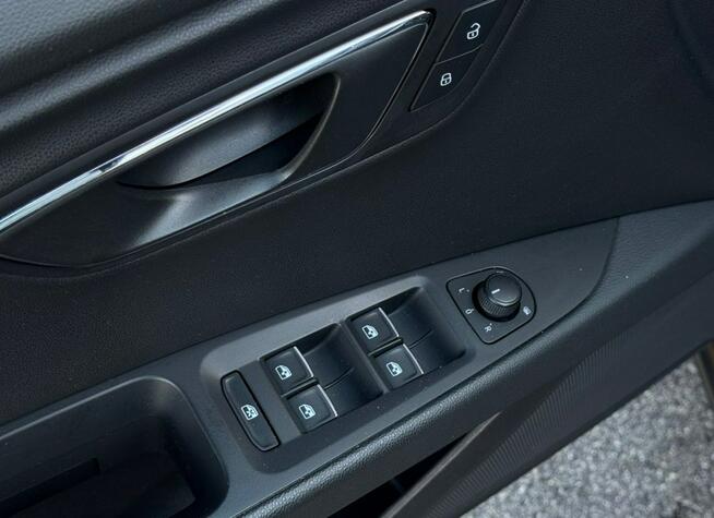 Seat Leon full led 1-wł/pół skóra/FR/navi/klimatronik/ASO/zadatek