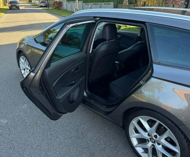 Seat Leon full led 1-wł/pół skóra/FR/navi/klimatronik/ASO/zadatek