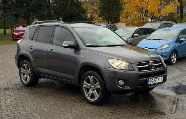 Toyota RAV-4 skóra/krajowy/4x4/webasto/pod.siedz/aso/gwarancja