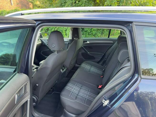 Volkswagen Golf duży ekran/klimatronik/super stan/aso/gwarancja