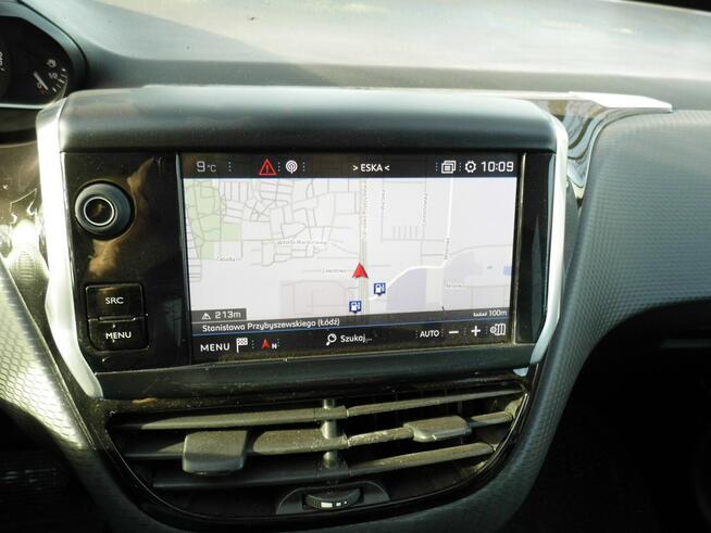 Peugeot 208 automat navi