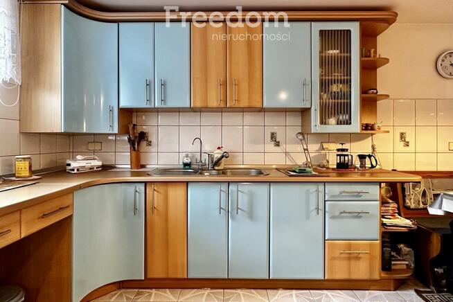 Duży dom z ogrodem w Bogucinie, 233 m²