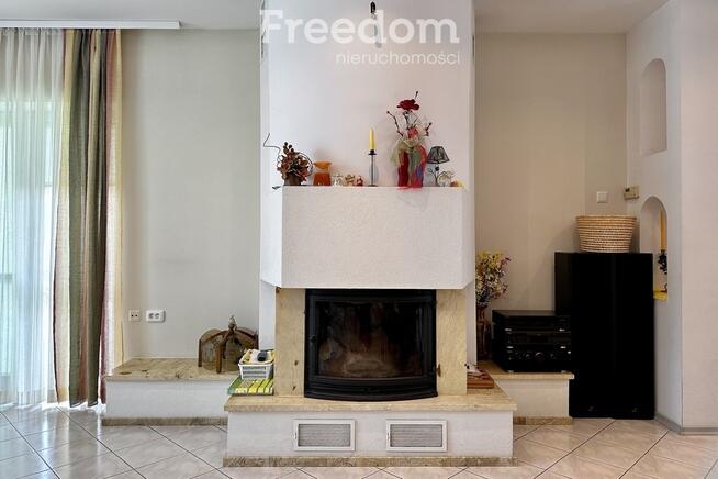 Duży dom z ogrodem w Bogucinie, 233 m²