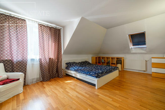 Dom Duchnów gm. Wiązowna, Księżycowa