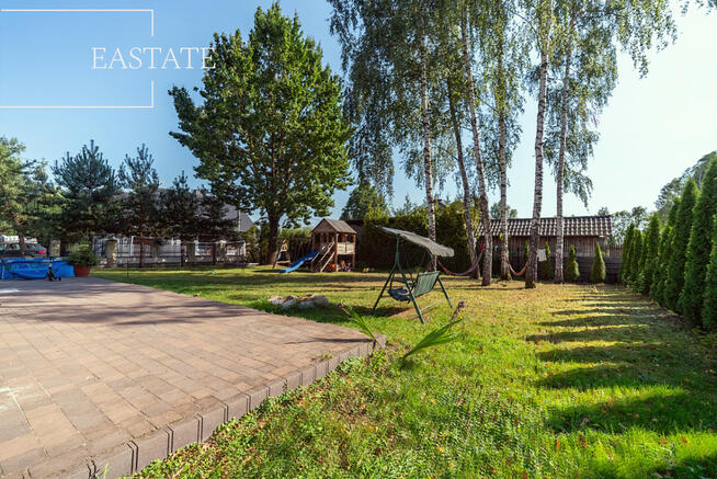 Dom Duchnów gm. Wiązowna, Księżycowa