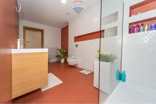 Parterowy, przestronny dom -Dębowiec