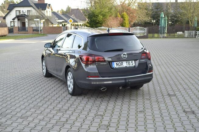 Opel Astra 1.4 Turbo 140KM