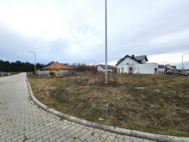 Działka inwestycyjna Krzywiń,