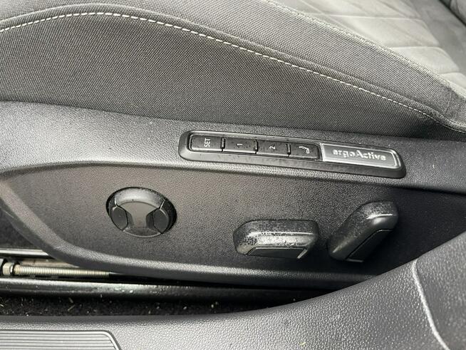 Volkswagen Golf Podgrzewanie Kamera Klimatronik Virtual cockpit