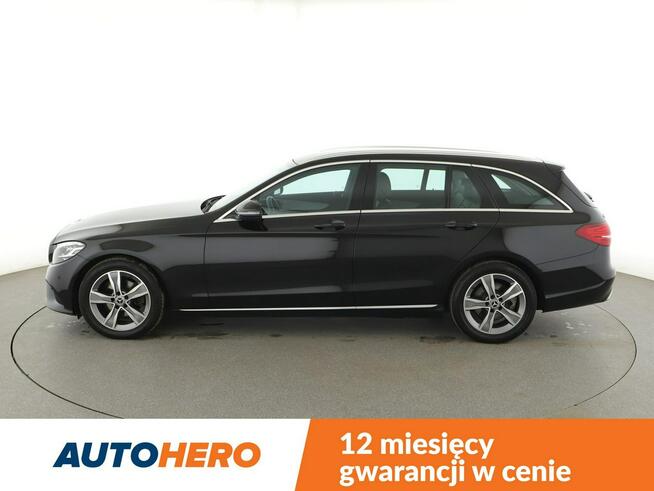 Mercedes C 180 automat full LED półskóra navi grzane fotele kamera i czujniki parkowa