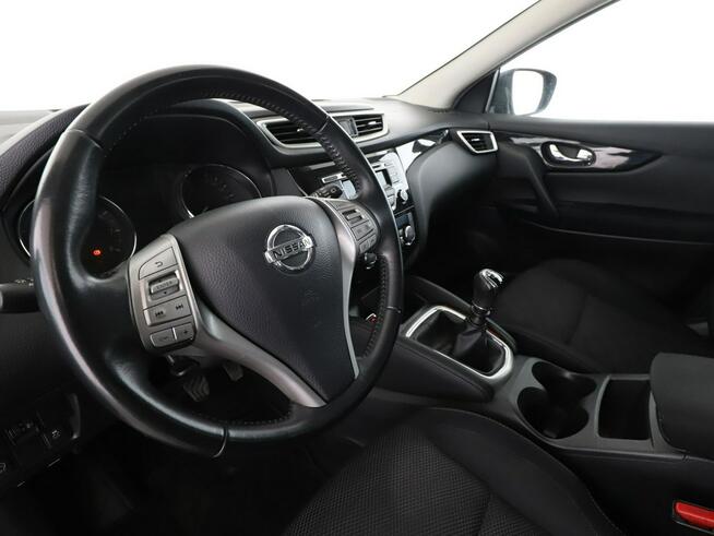 Nissan Qashqai klima auto czujniki parkowania hak multifunkcja bluetooth