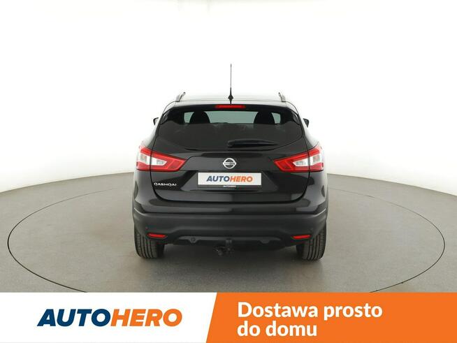Nissan Qashqai panorama 163KM navi kamera360 grzane fotele tempomat