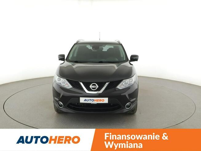 Nissan Qashqai panorama 163KM navi kamera360 grzane fotele tempomat