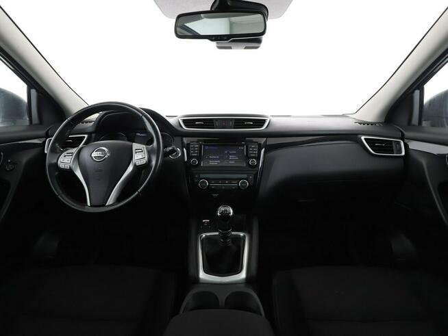 Nissan Qashqai panorama 163KM navi kamera360 grzane fotele tempomat