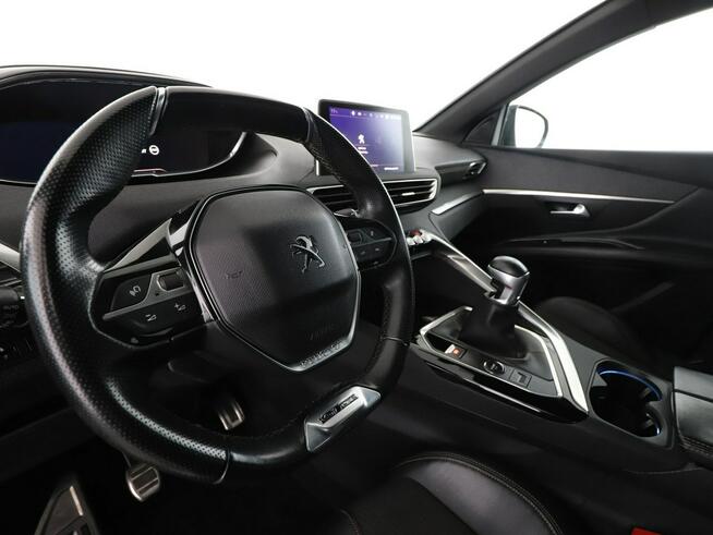 Peugeot 3008 virtual cocpit full LED półskóra navi klima auto kamera i czujniki par