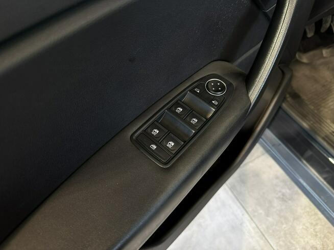 Renault Captur 1.0TCe 91KM M6 2021 r., salon PL, komplet opon, hak, stan idealny